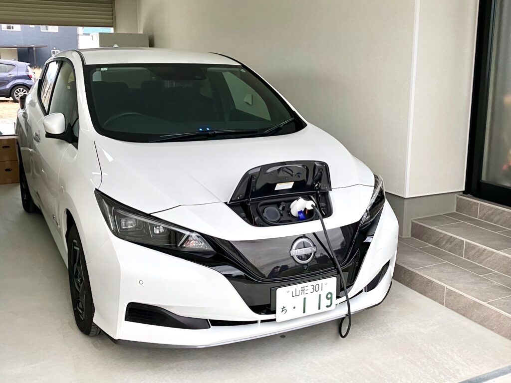 電気自動車とV2Hを導入し、車を「走る蓄電池」にする｜山形県｜ミナガワ建設
